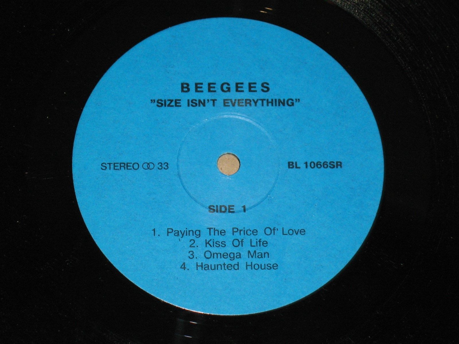 BEE GEES - Size Isn´t Everything
