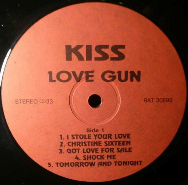 KISS. Love Gun