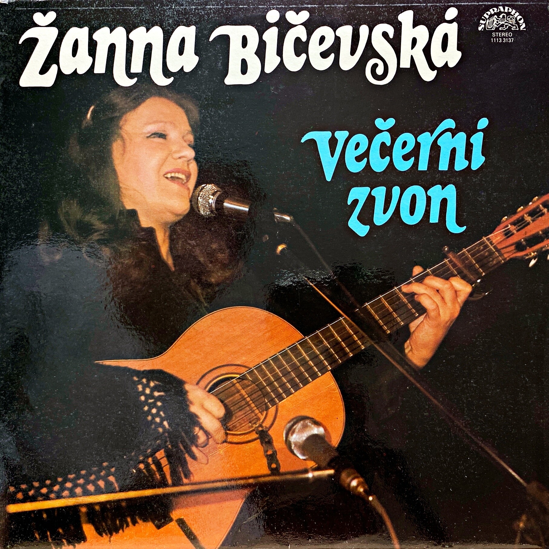 Žanna Bičevská. Večerní zvon